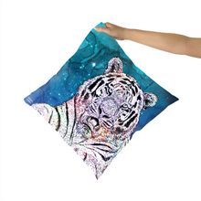 Load image into Gallery viewer, Cushion Tiger Stars