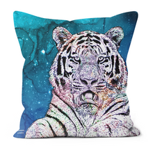 Load image into Gallery viewer, Cushion Tiger Stars