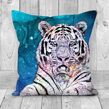Load image into Gallery viewer, Cushion Tiger Stars